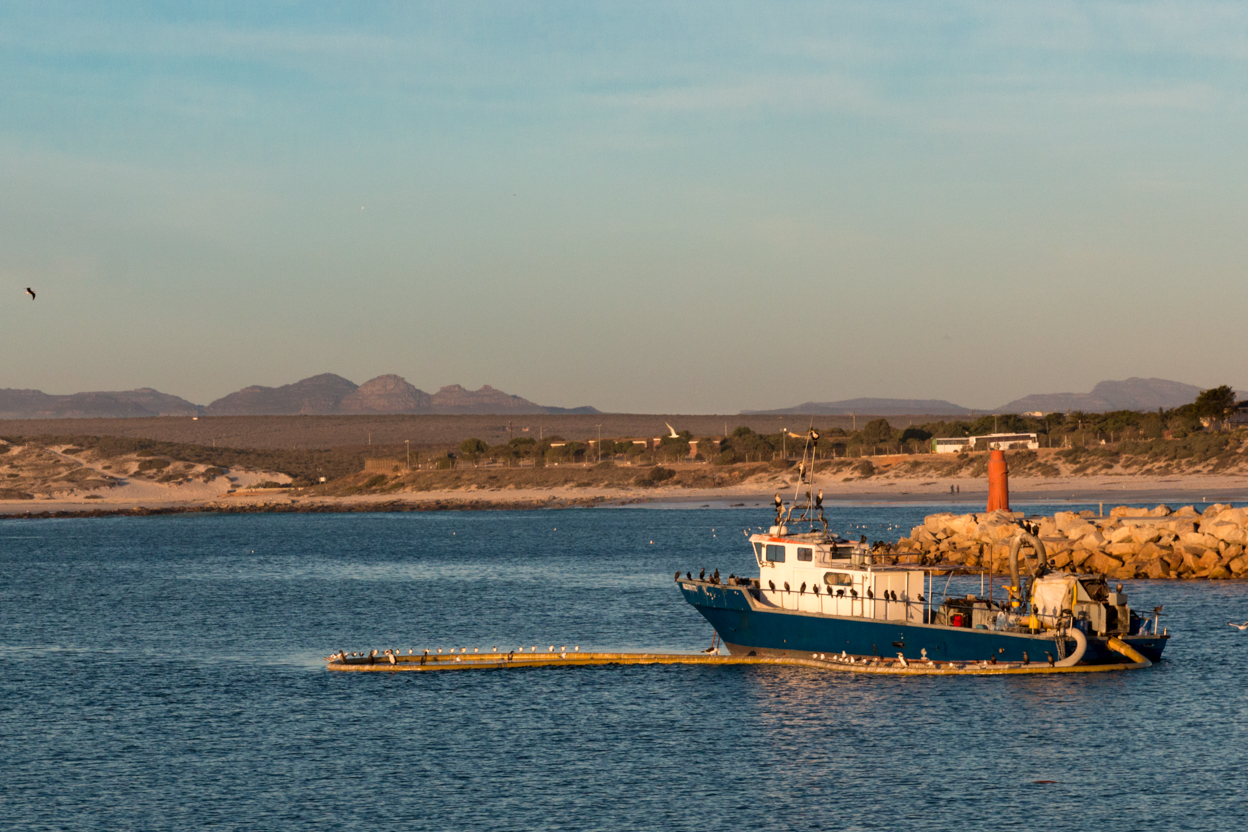 Diamond Dive Boat Lambertd Bay
